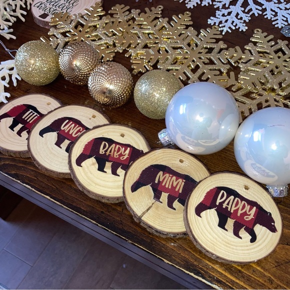 (Free w/ Bundle) Lot of Christmas Ornaments /Decorations (52 Pieces) - Picture 8 of 9